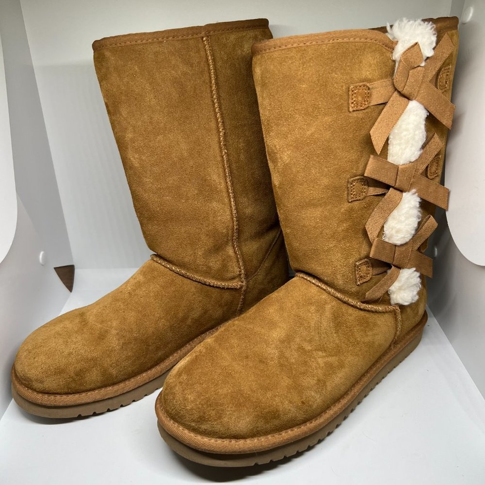 Koolaburra by UGG - Tall Boots w/Side Bows - EUC